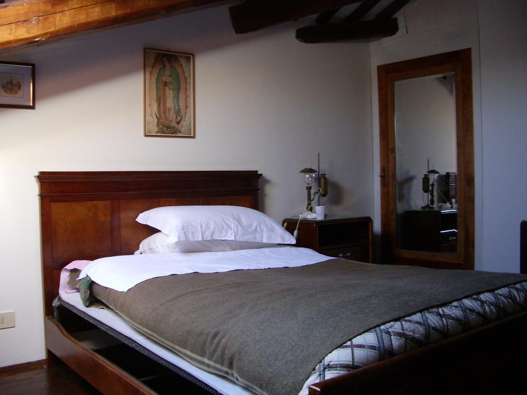 Villa Maria Bed & Breakfast, Corridonia, Marche Quarto foto