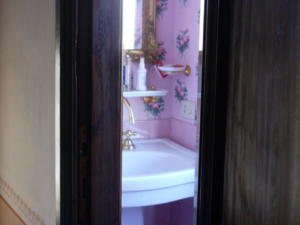 Villa Maria Bed & Breakfast, Corridonia, Marche Exterior foto